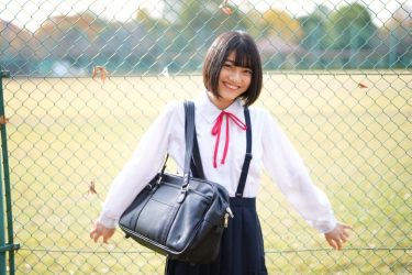 広瀬うたは：スパイスビジュアルの着エロ美少女、過激なデビューで注目の新星