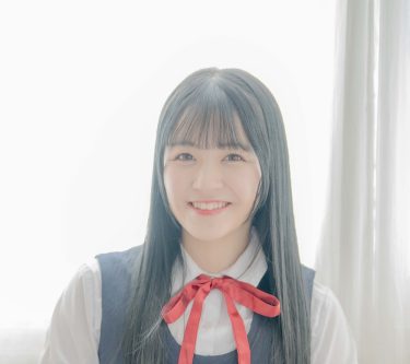 清原美羽：着エロの清純美少女、話題の新星